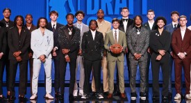 湖人队交易动态：佩林卡详解未来计划及威金斯转会情况